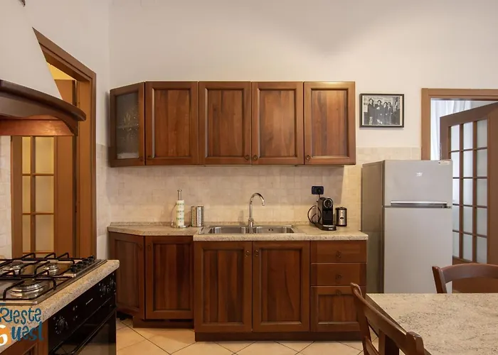 Gracie's Getaway X6 Apartamento Trieste